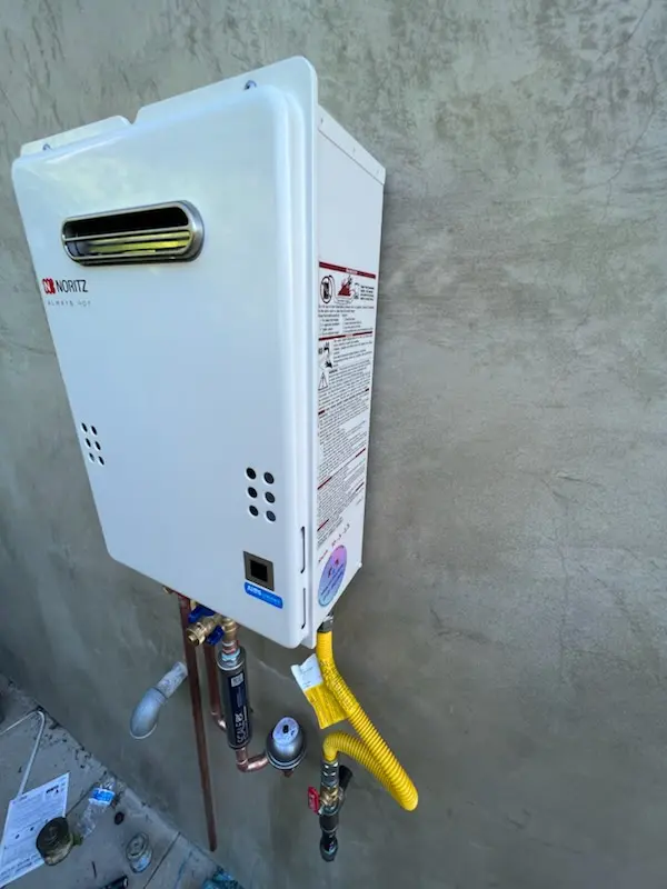 Tankless water heater installation for Side Creek homes